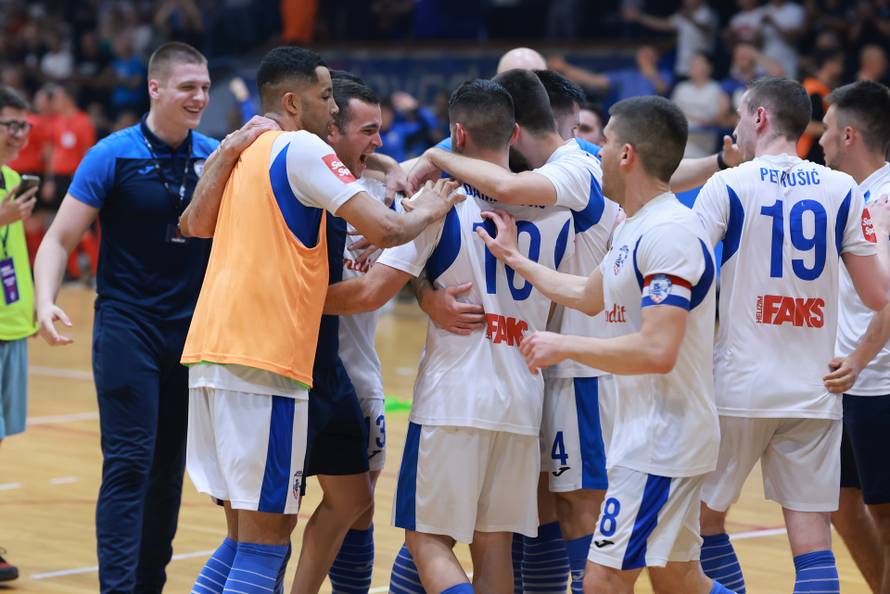 Četvrta utakmica finalne serije za prvaka Hrvatske u futsalu između Osijeka i Novog Vremena