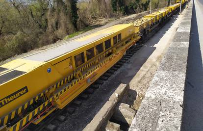Nastavljaju se radovi na obnovi pruge između Zaprešića i Podsuseda