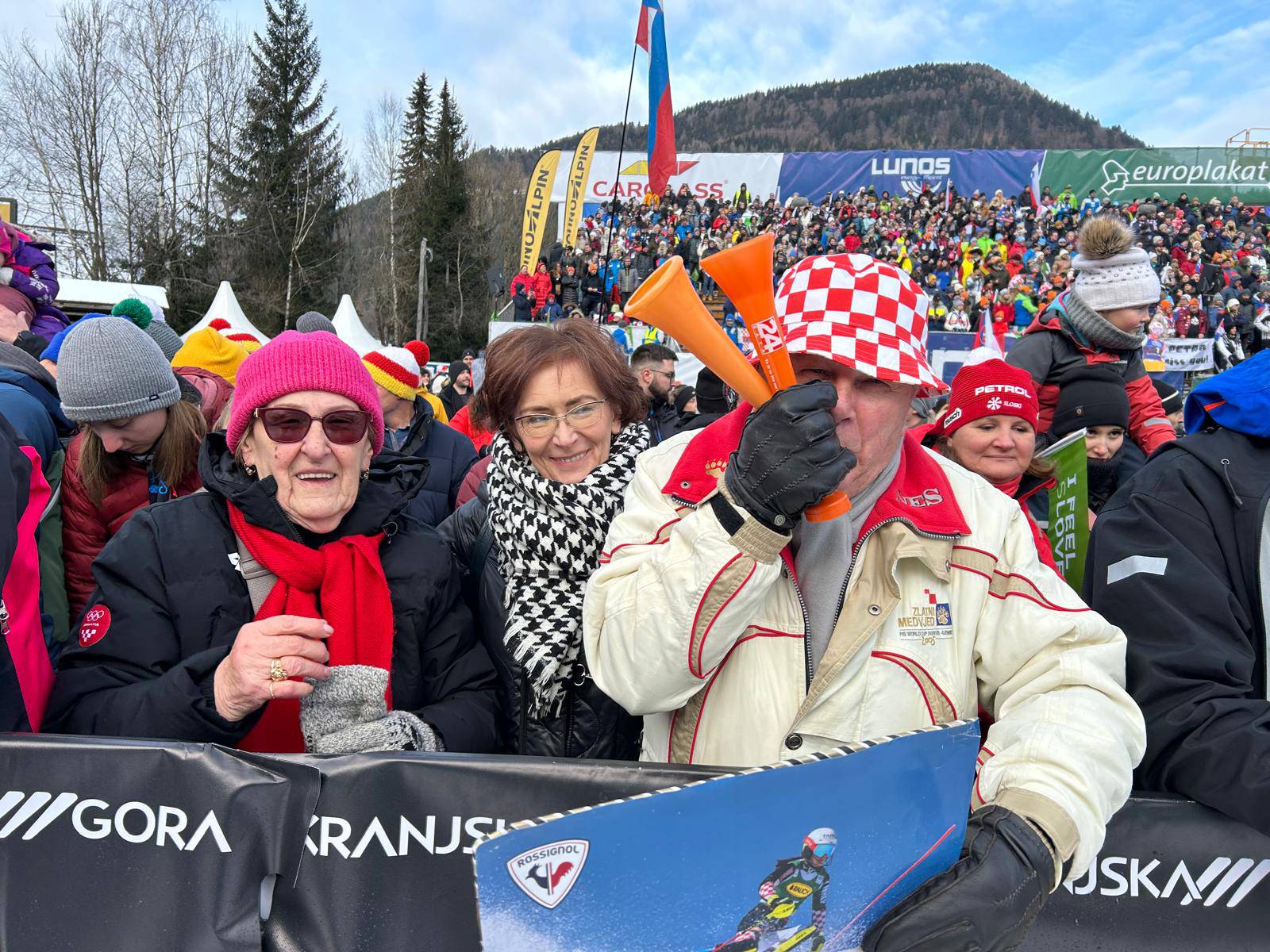 Nepoznati put do trona Zrinke Ljutić: Dok je pisala zadaću, tata je jurio zaraditi nešto novca...