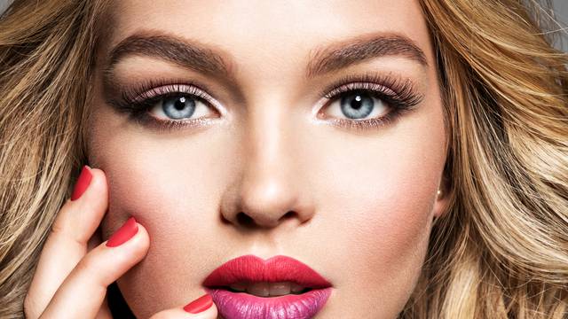 Dugotrajna šminka: Top pravila za stabilan make-up od večeri pa sve do sitnih jutarnjih sati