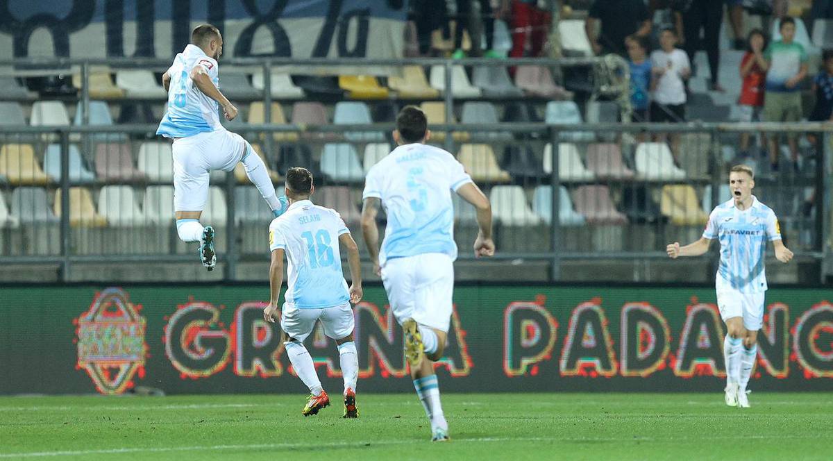 Rijeka - Osijek 2:1. Rijeka na krilima Marka Pjace došla do važne pobjede  na Rujevici - Večernji.hr