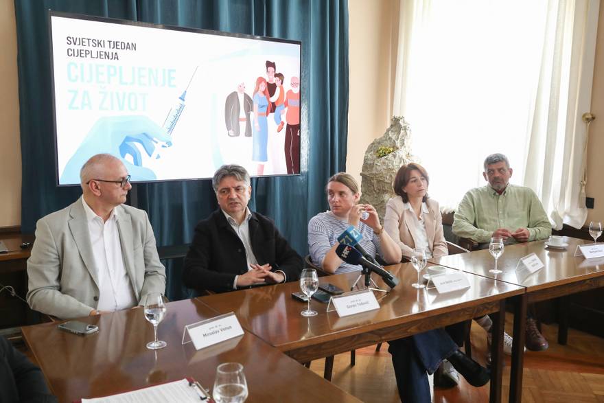 Zagreb: Konferencija za medije povodom Svjetskog tjedna cijepljenja "Cijepljenje - za život!"