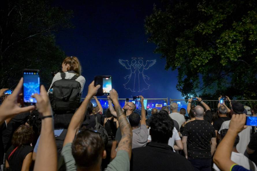 Scenografija dronovima na koncertu Marka Perkovića Thompsona