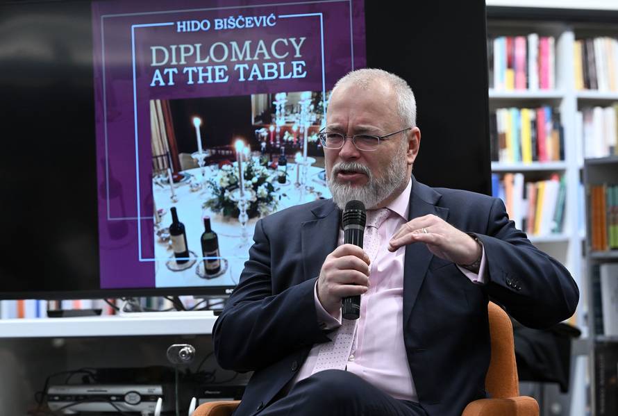 Zagreb: Promocija knjige Hide Biščevića Diplomacy at the Table