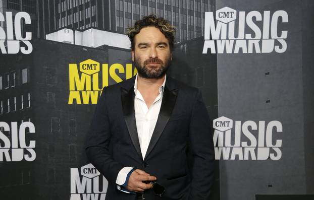 2017 CMT Music Awards  â Arrivals