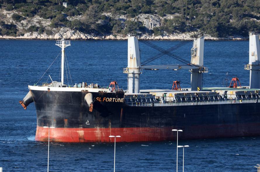 U luku Šibenik uplovio je najveći teretni brod koji je ikada prošao kroz Kanal sv. Ante