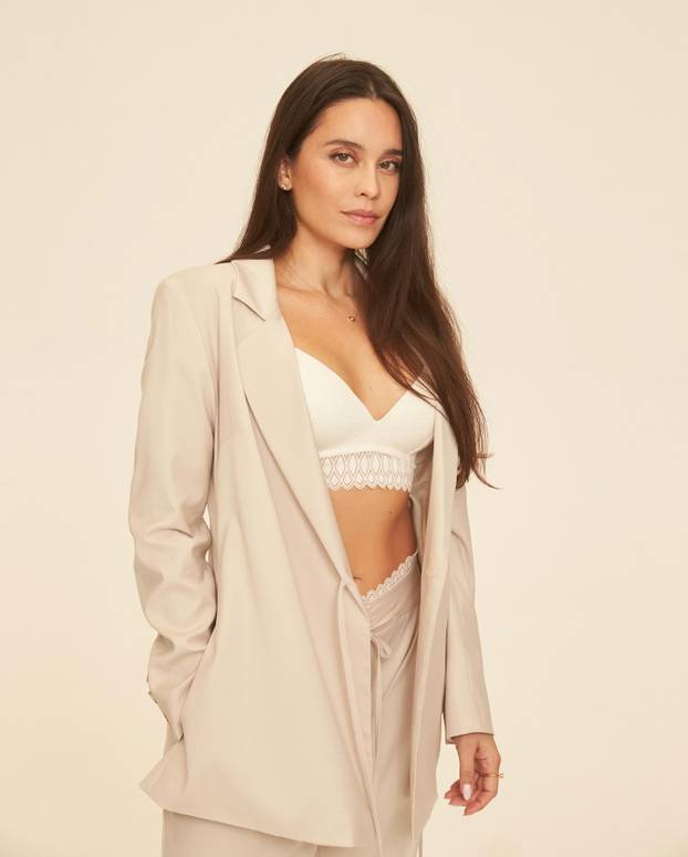 FOTO Realova legenda već 17 godina ljubi glumicu koja teži milijune. Doveo ju je i u Zagreb