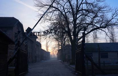 Prije 80 godina oslobodili logor smrti: U Auschwitz će danas doći preživjeli i svjetski vođe