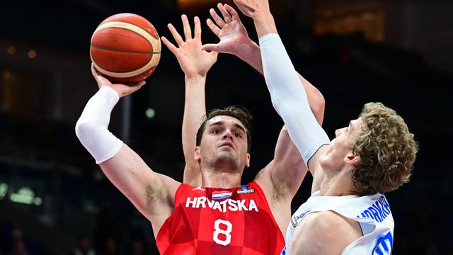Berlin: Hrvatski košarkaši  oprostili se od Eurobasketa, u 1/8 finala poraženi od Finske  86:94