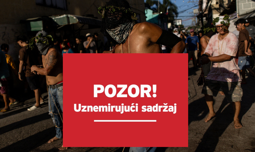FOTO Krv, vjera i pokora: Ovo su &scaron;okantni prizori korizmenih rituala na Filipinima! Bi&ccaron;uju se