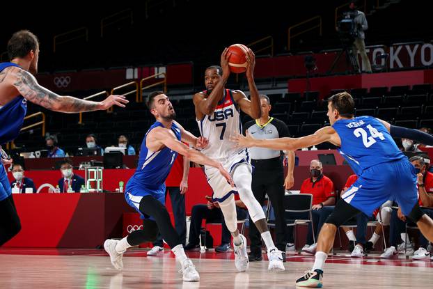 Basketball - Men - Group A - United States v Czech Republic