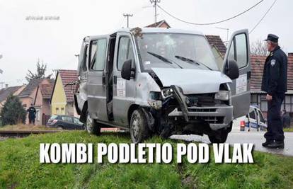 Kombi podletio pod vlak! Sedam osoba je ozlijeđeno