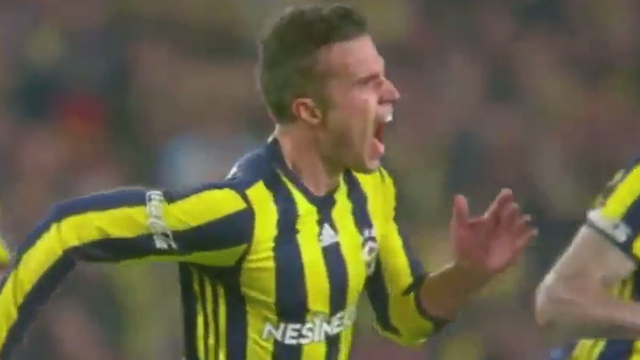 Van Persie se vratio i presudio derbi: Fener srušio Galatasaray