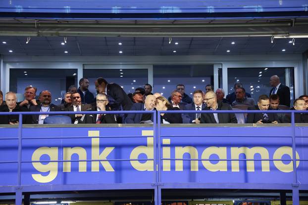 Zagreb: Zanimljiva i poznata lica na utakmici Dinamo - Hajduk