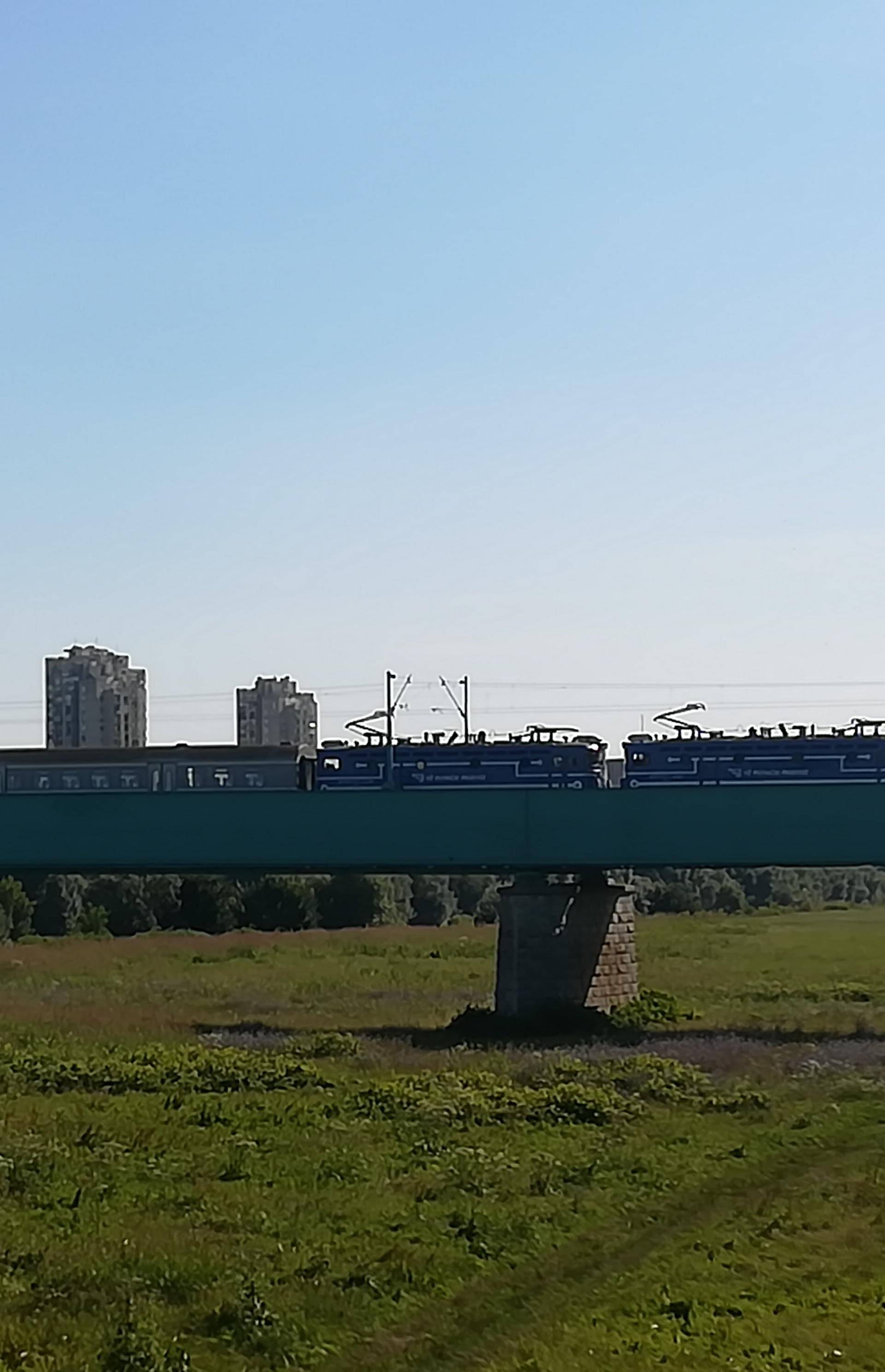 Nesreća u Zagrebu: Nepoznati pješak poginuo u naletu  vlaka