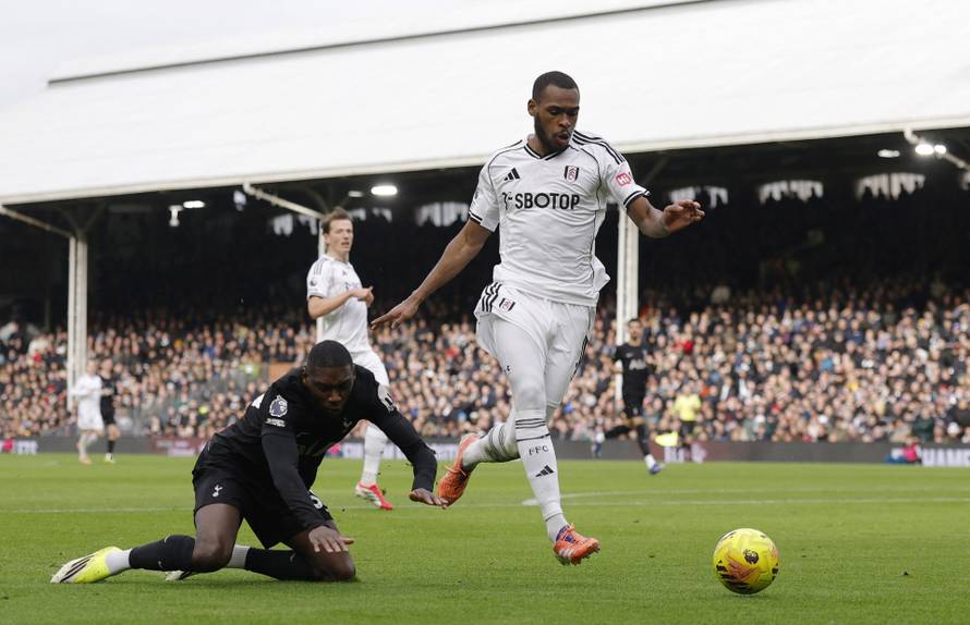 Premier League - Fulham v Tottenham Hotspur