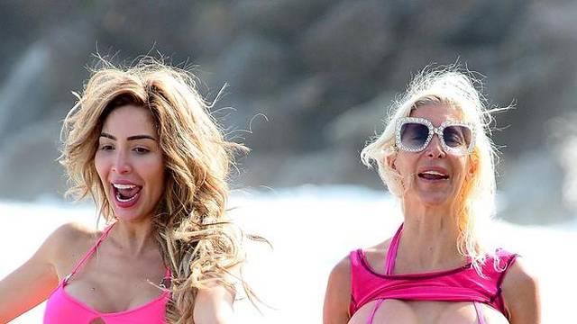 EXCLUSIVE: Farrah Abraham celebrates her 29th birthday with her new puppy Billionaire at the beach!