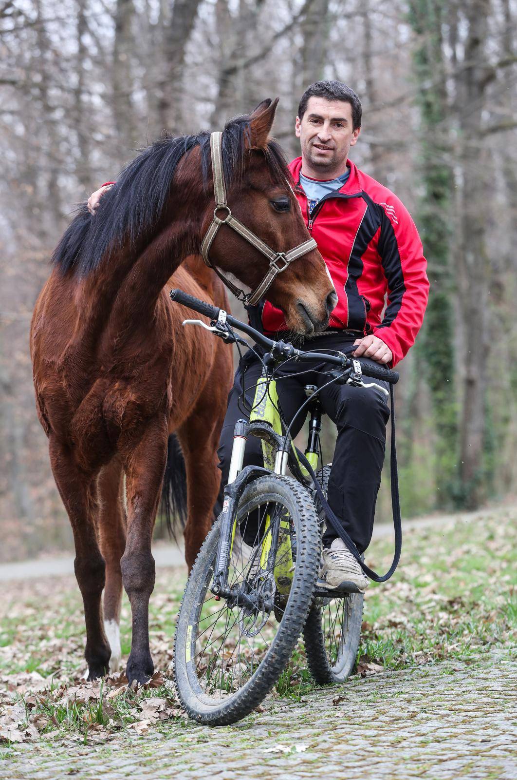 'Moj konj Kasper i ja jurimo šumama čak do 60 km na sat'