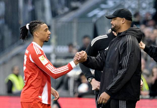 Bundesliga - St. Pauli v Bayern Munich