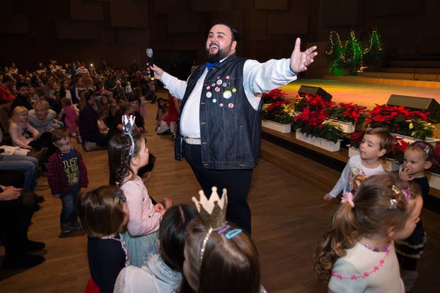 FOTO Jacques Houdek slavi 45. rođendan: Pogledajte kako se mijenjao od početka karijere