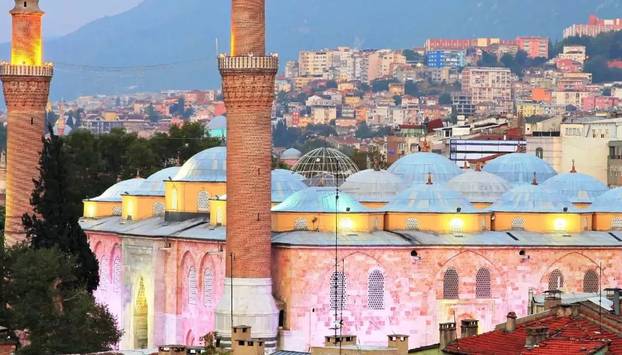 12 gradova idealnih za obilazak pješice – na listi su 2 iz regije