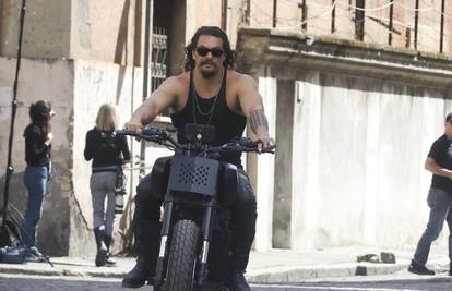 Jason Momoa imao je prometnu nesreću, s motociklistom se sudario: Prešao je u moju traku