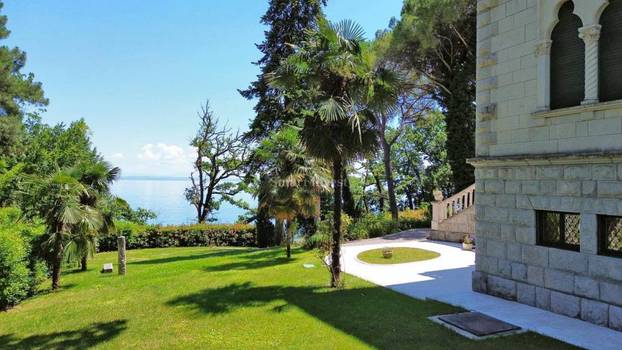 FOTO Austrougarski dragulj u Opatiji stigao na tržište - cijena mu je uistinu 'paprena'