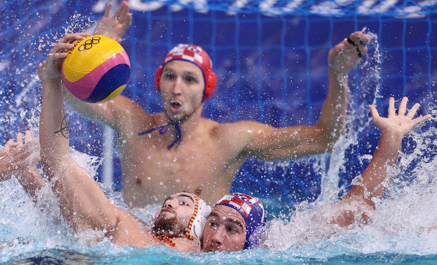 Water Polo - Men - Group B - Spain v Croatia