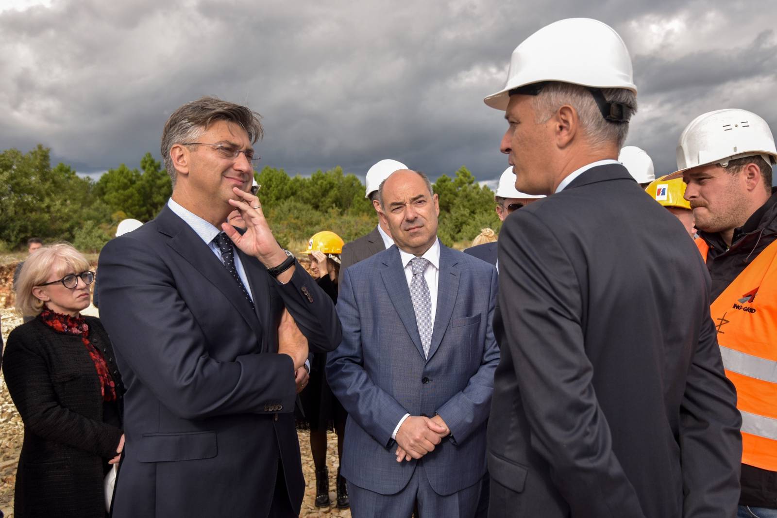 Benkovac: Premijer Andrej PlenkoviÄ posjetio je gradiliÅ¡te vjetroelektrane Korlat