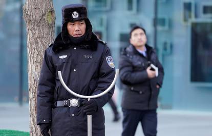Krvavi napad u Pekingu: Ubio ženu, nožem ranio još 12 ljudi