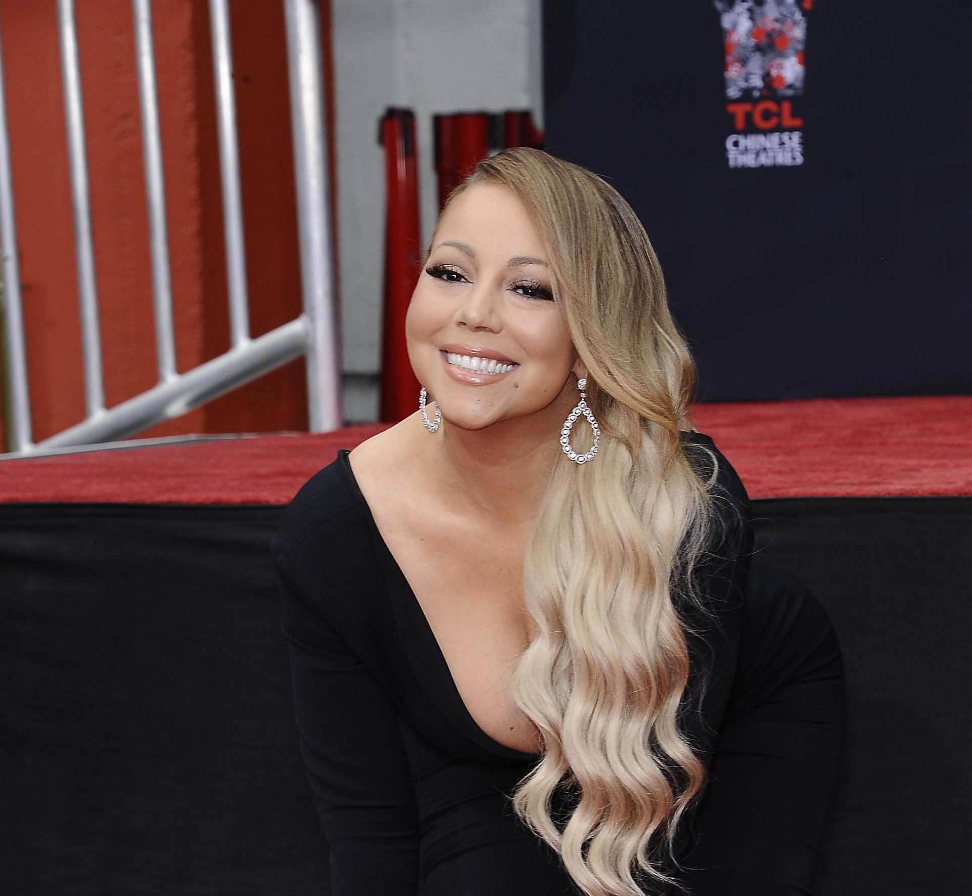 Mariah Carey Hand And Footprint Ceremony