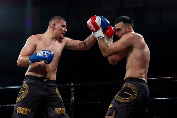 Zagreb: Golden Fight 8, borba Matej Mikulić - Liam Šabić