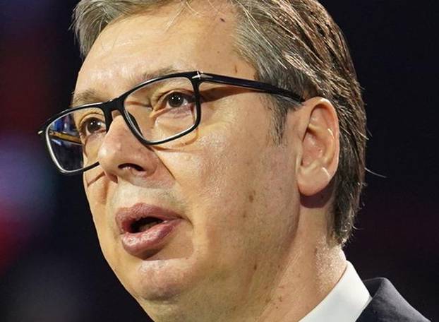 U Beogradskoj Areni održan je skup Srpske napredne stranke "Srbija - naša obitelj"