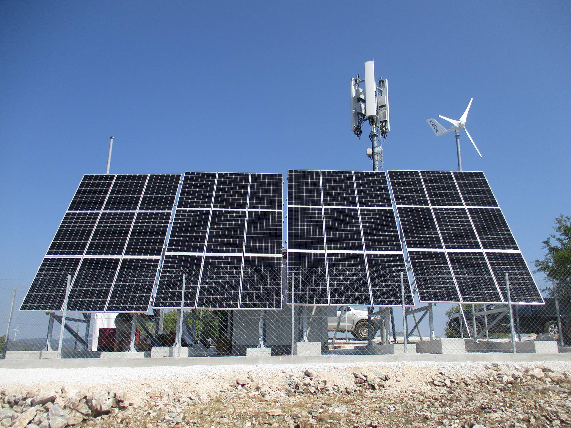 A1 ulaže 16,2 milijuna kuna u 120 solarnih elektrana kako bi smanjili svoj utjecaj na klimu