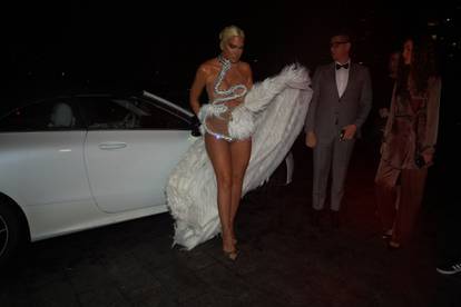 Beograd: Jelena Karleuša zvijezda večeri na partyju časopisa Gorki list