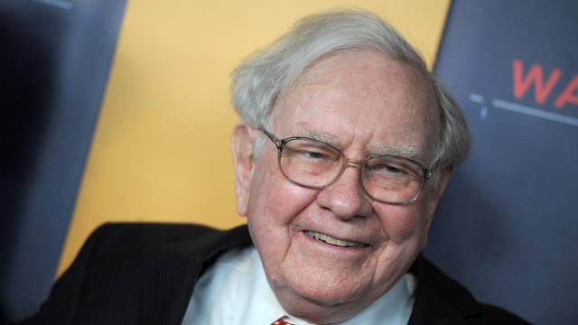 New York: Poznati dolaze na premijeru dokumentarca Becoming Warren Buffet 