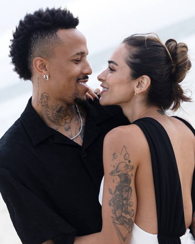 FOTO Realova zvijezda oženila atraktivnu influencericu. Imaju troje djece iz prethodnih veza