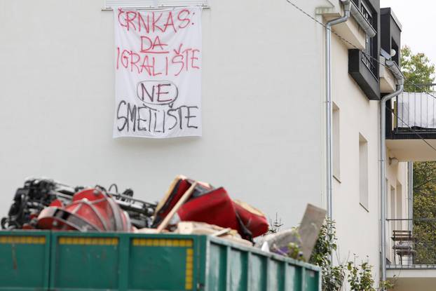 Zagreb: Stanovnici Črnomerca mirno prosvjedovali zbog izgradnje reciklažnog dvorišta