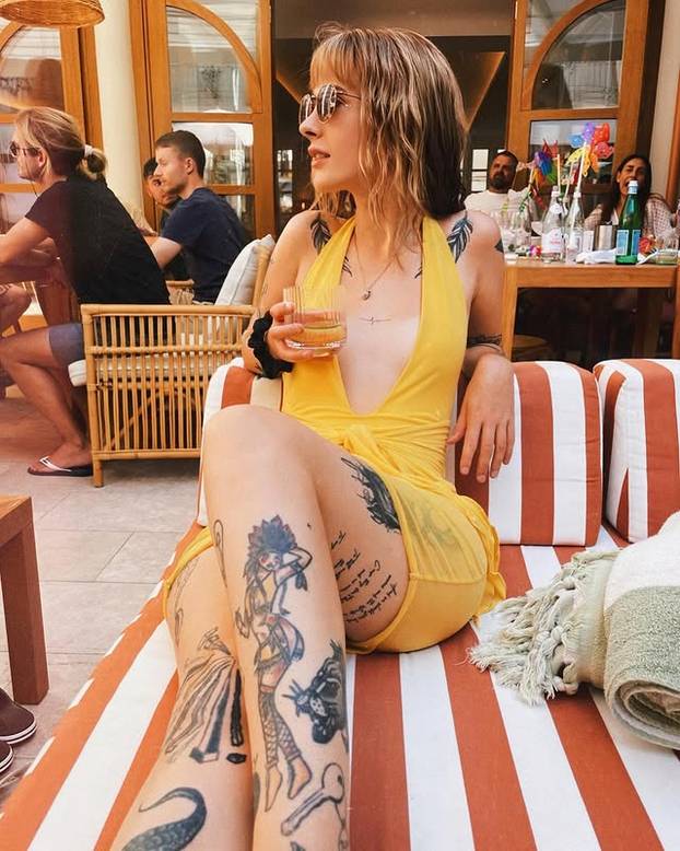 FOTO Puna je tetovaža i nema dlake na jeziku: Evo što govori o privlačnosti i samopouzdanju