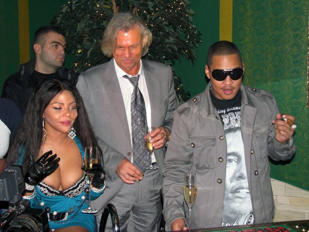 ARHIVA - 2008. Zagreb: Pjeva?ica Lil Kim partijala u narodnja?kom klubu Ludnica