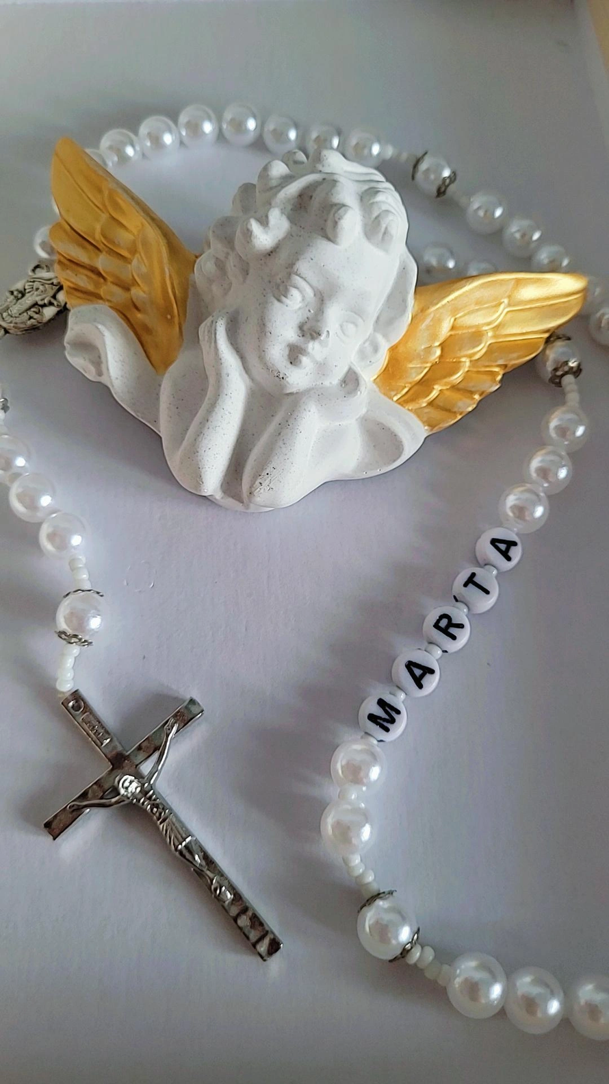 Krizme i pričesti postale su kao mala svadba: Gosti će uz poklon u kuvertu staviti po 200 eura