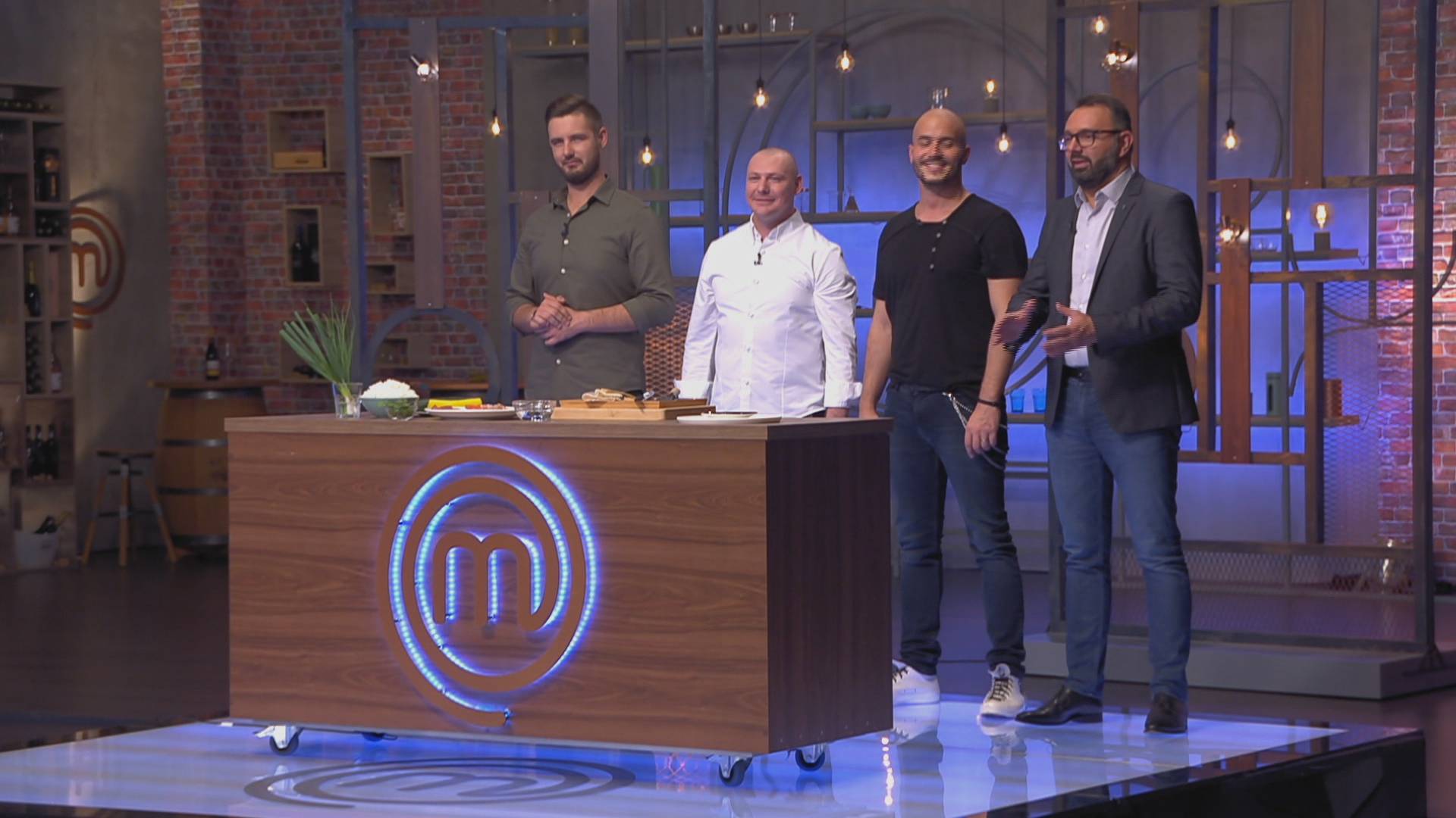 Željka plakala u MasterChefu, cijeli plavi tim ide u eliminaciju: 'Šokiralo me da toliko ne valja'