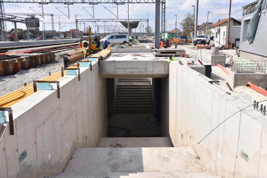 KAOS NA PRUGAMA Zatvara se jedno od prometnijih čvorišta