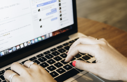 Meta 'zakopala' dokaze da pauza od Fejsa i Instagrama smanjuje depresiju