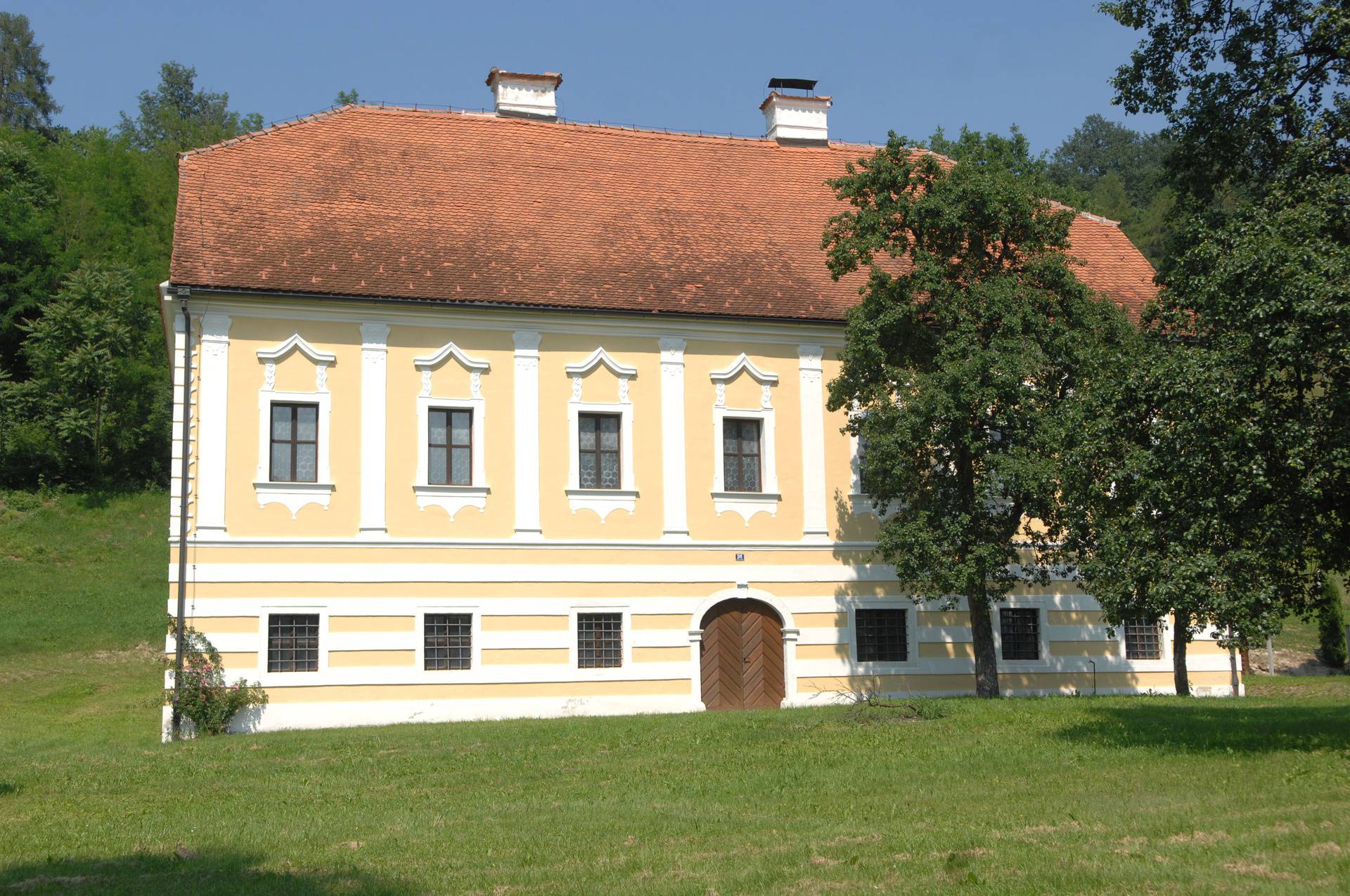 Zidovi hrvatskih dvoraca kriju priče o nesretnim ljubavima