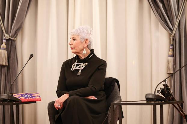 Zagreb: Promocija knjige Žene koje mašu rukama Jadranke Kosor