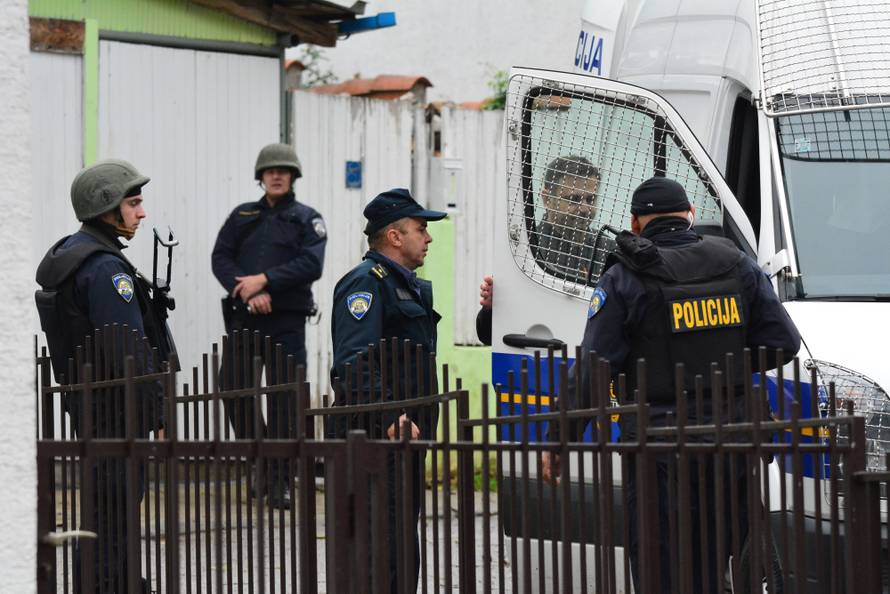 Kraj drame u Požegi: Zatvorio se u kuću i prijetio je bombom