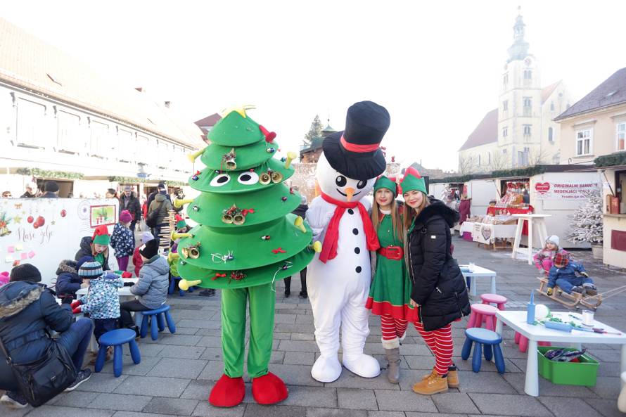 Baruni pomagali samoborskom Djedu Božićnjaku širiti radost