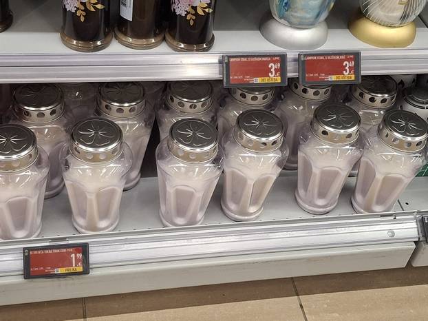 Ponuda lampiona u Intersparu u Supernovi Buzin