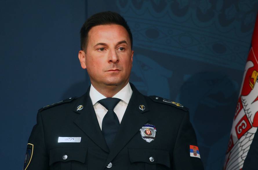 Beograd: Izvanredna konferencija za medije povodom tragedije u Osnovnoj školi "Vladislav Ribnikar"